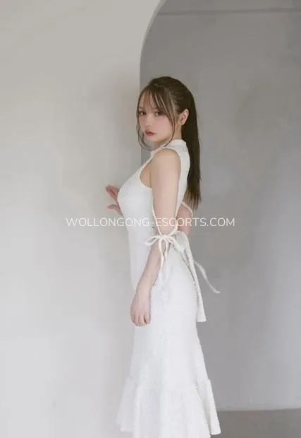 Wollongong escorts Caitlyn — 2
