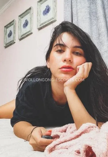 Wollongong escorts Siv — 1