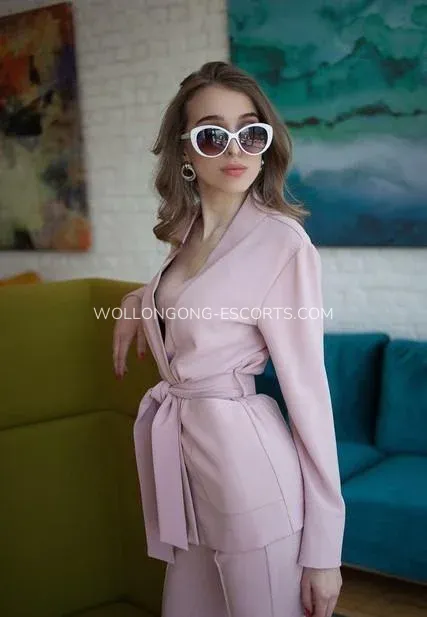 Wollongong escorts Maya — 9