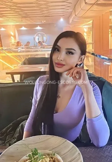 Wollongong escorts Elena — 3