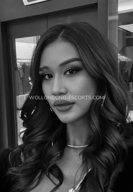 Wollongong escorts Nevaeh — 3