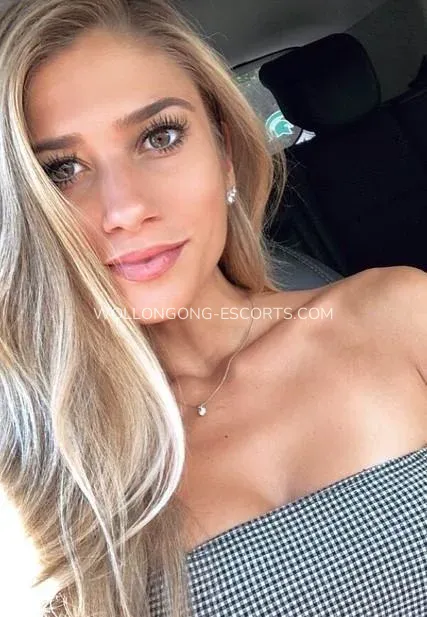 Wollongong escorts Isabelle — 1