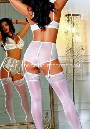 Wollongong escorts Rebecca — 3