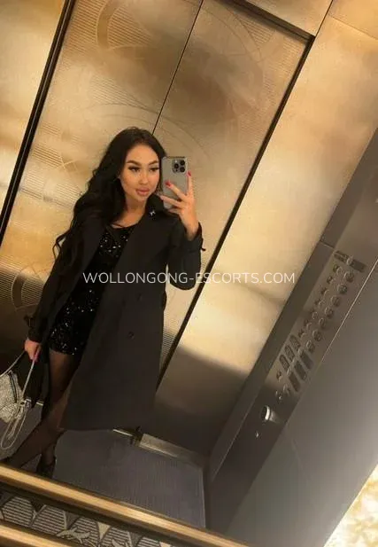 Wollongong escorts Ariana — 7