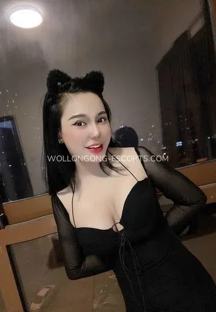 Wollongong escorts Milagros — 4