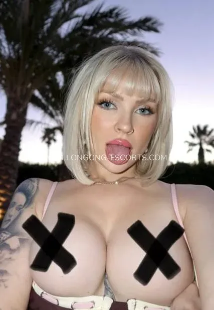 Wollongong escorts Erika — 1
