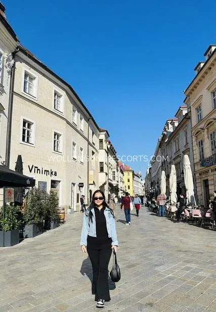 Wollongong escorts Tiffany — 1