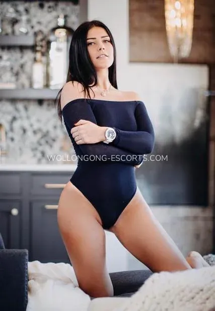Wollongong escorts Daniela — 4