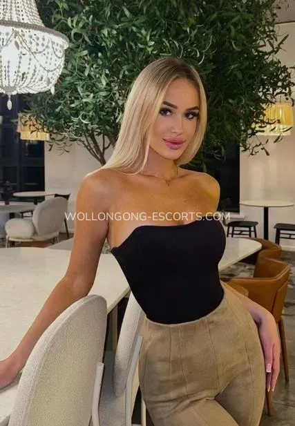 Wollongong escorts Ellinor — 4