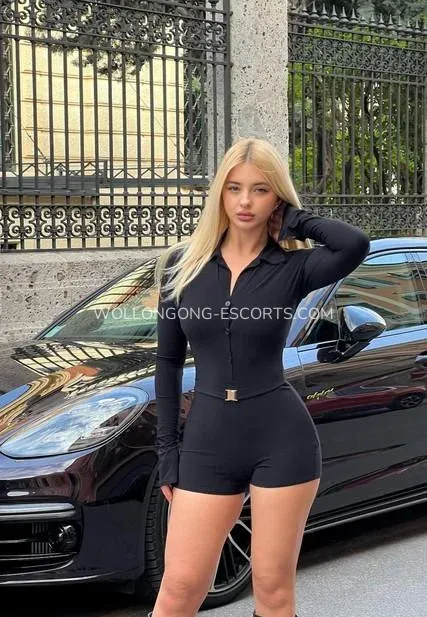 Wollongong escorts Angela — 6