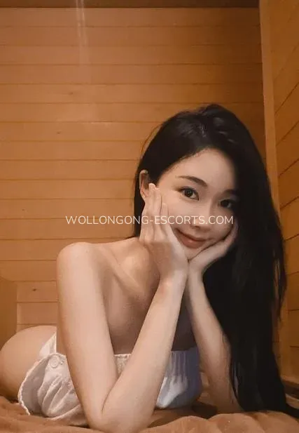 Wollongong escorts Helen — 4