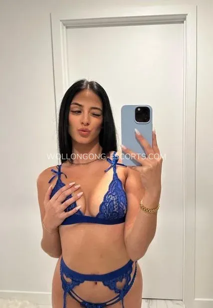 Wollongong escorts Morgan — 4