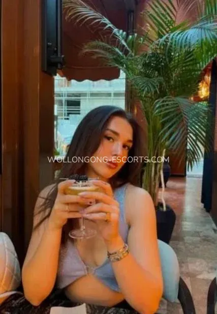 Wollongong escorts Adela — 4