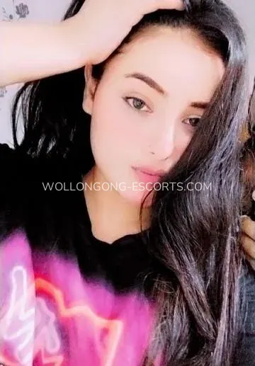 Wollongong escorts Astrid — 1