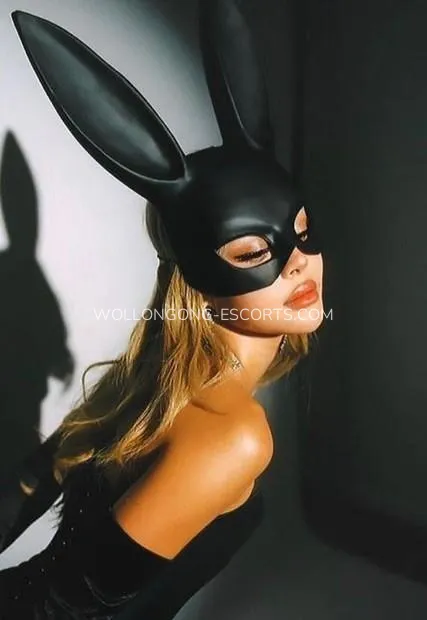 Wollongong escorts amanda