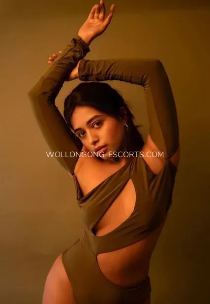 Wollongong escorts Helena — 5