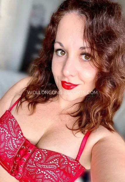 Wollongong escorts Brooklyn — 1