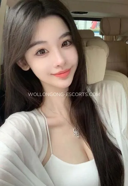 Wollongong escorts Erin — 2