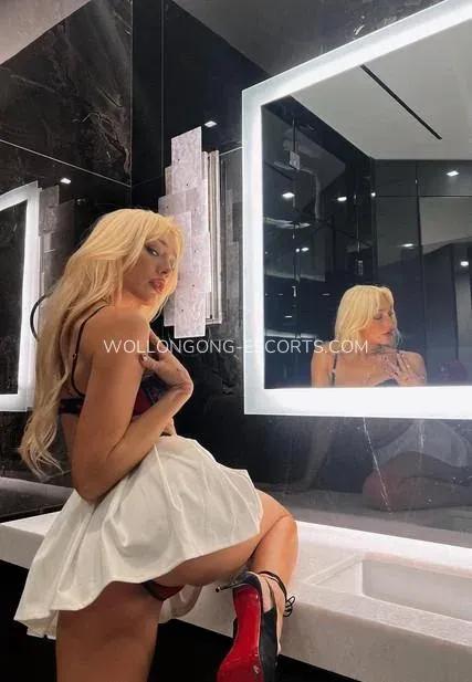 Wollongong escorts Miranda — 6