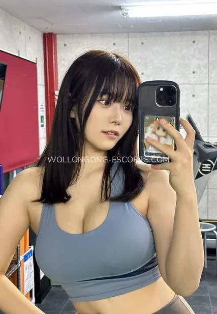 Wollongong escorts Arianna — 3