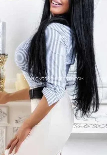 Wollongong escorts Britt — 4