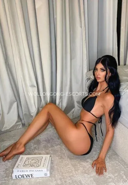 Wollongong escorts Sara — 3