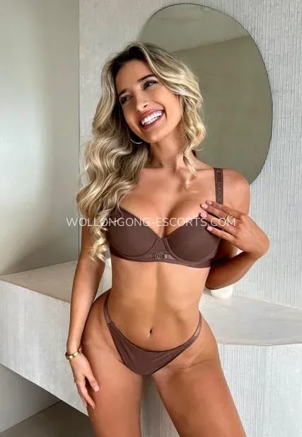 Wollongong escorts Charlotte — 6