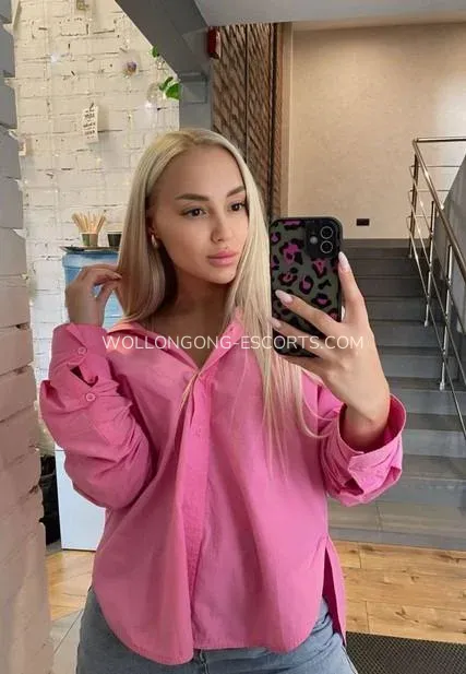 Wollongong escorts Alyssa — 3
