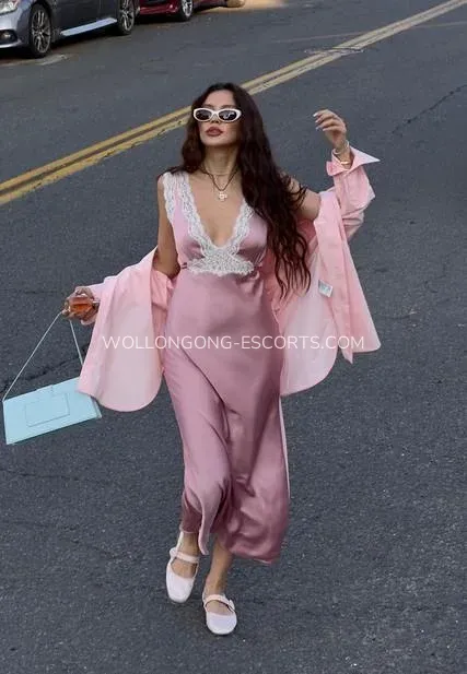 Wollongong escorts Alexandria — 3