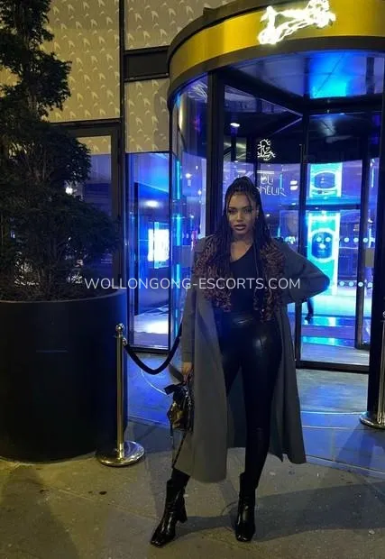 Wollongong escorts Vera — 2