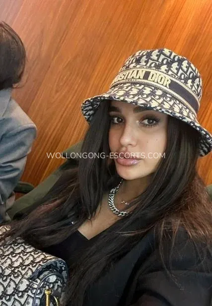 Wollongong escorts Christina — 3