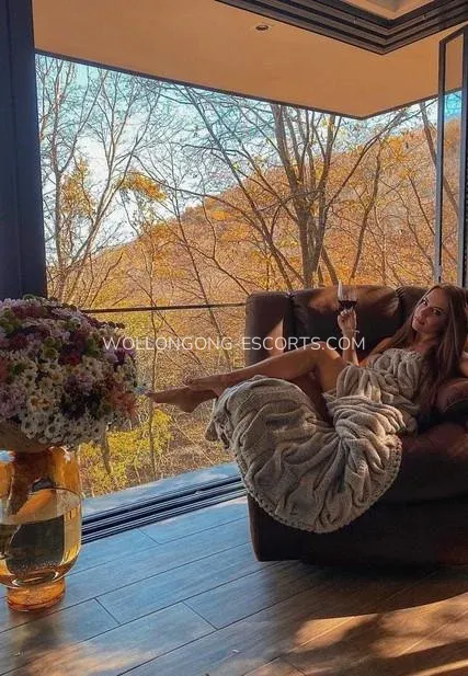 Wollongong escorts Jamie — 6