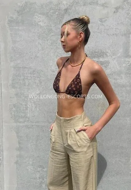 Wollongong escorts Rachel — 1