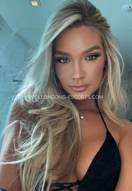 Wollongong escorts Samantha — 5