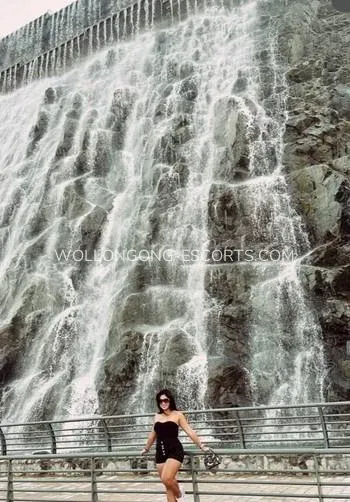 Wollongong escorts Viola — 9