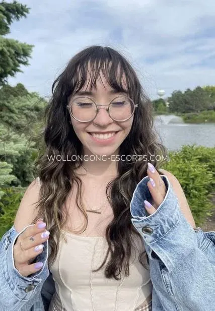 Wollongong escorts Almudena — 6