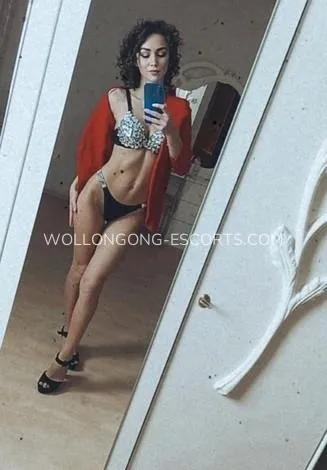 Wollongong escorts Katrina — 2