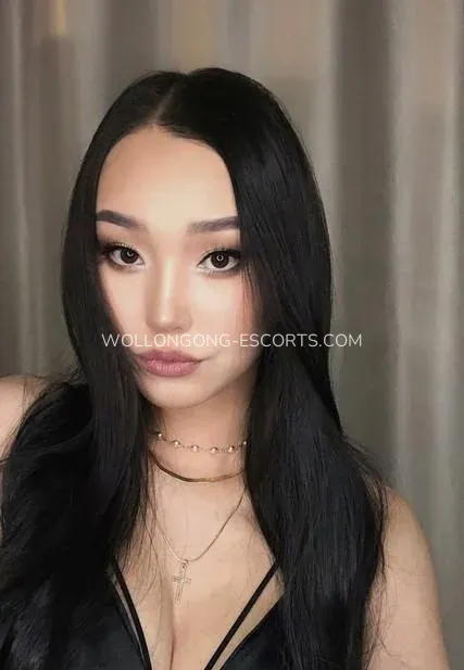 Wollongong escorts Sarah — 6