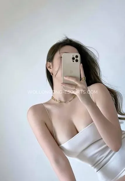 Wollongong escorts Anette — 3