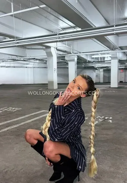 Wollongong escorts Fabricia — 3