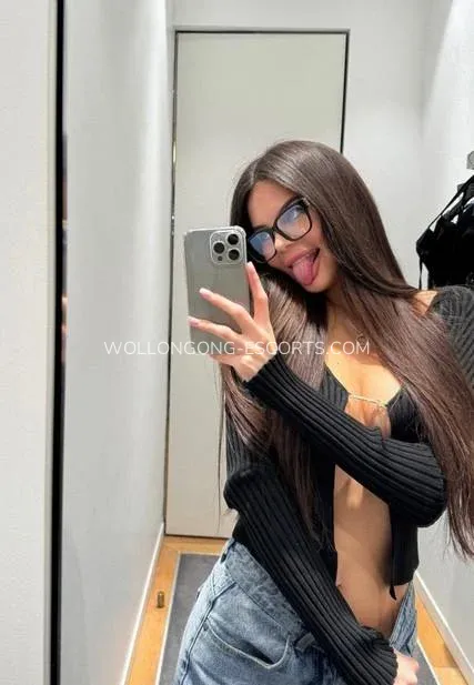 Wollongong escorts Clorinda — 8