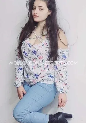 Wollongong escorts Astrid — 4