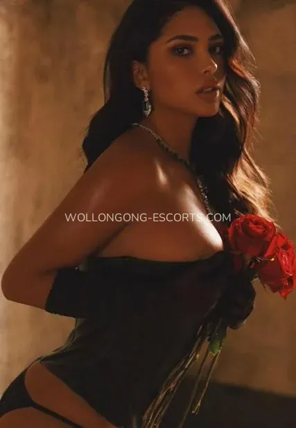 Wollongong escorts Camila — 4