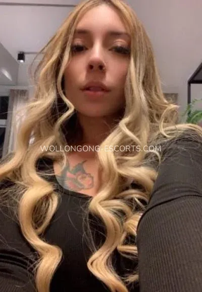Wollongong escorts Natacha — 4