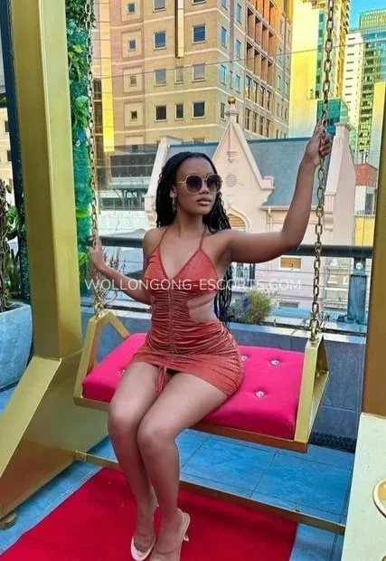 Wollongong escorts Maya — 2