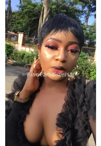 Wollongong escorts Emma — 1