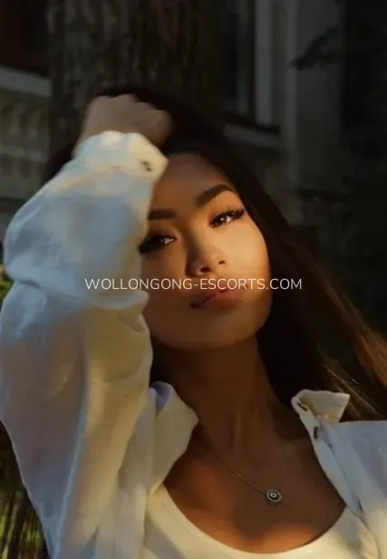 Wollongong escorts Iliane — 7