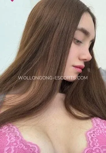 Wollongong escorts Evelyn — 1
