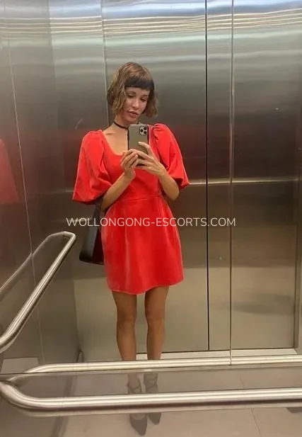 Wollongong escorts Alondra — 3