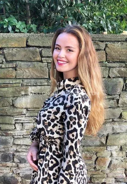 Wollongong escorts Olivia — 1